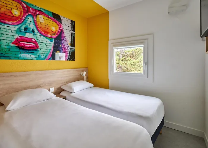 Kyriad Direct Sud - Yzeure 2*