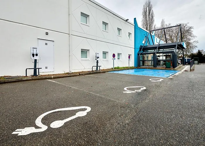 Kyriad Direct Sud - Yzeure 2* Moulins (Allier)