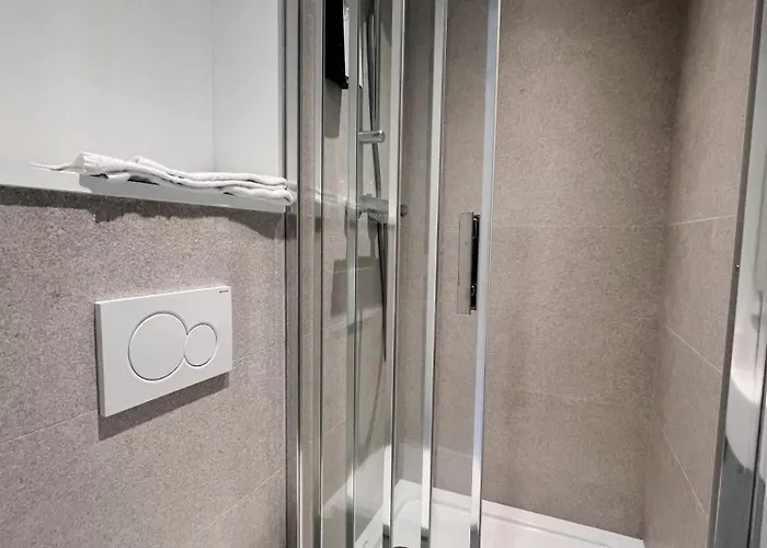 Kyriad Direct Sud - Yzeure