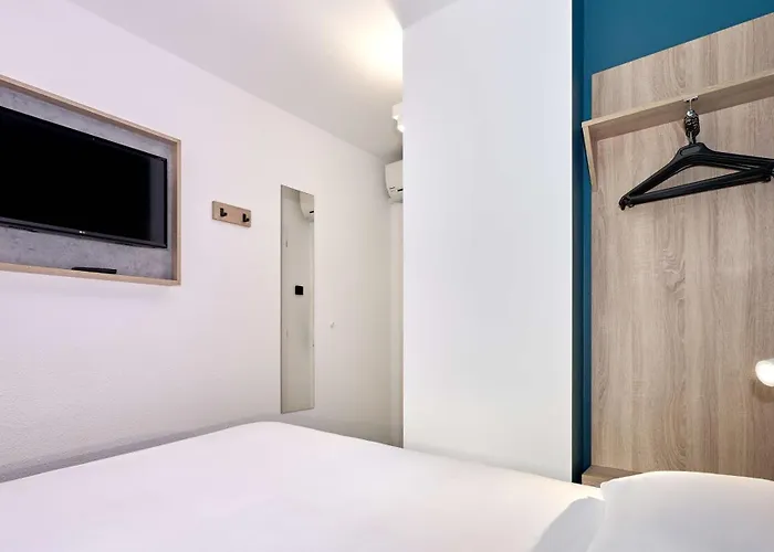 Kyriad Direct Sud - Yzeure Hotel Moulins (Allier)