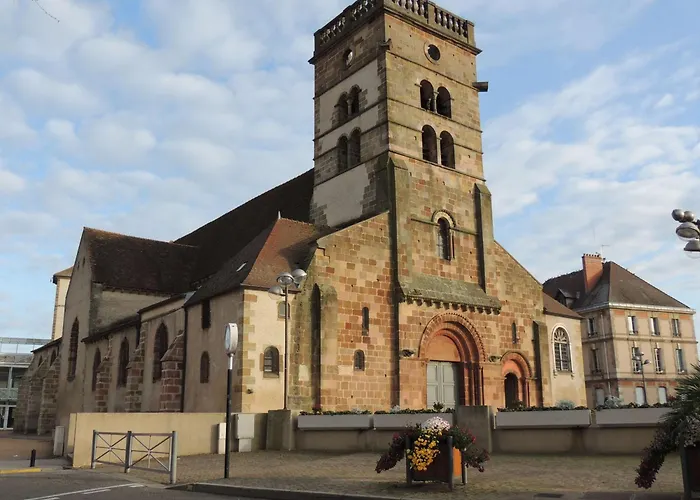 Kyriad Direct Sud - Yzeure Hotel 2*